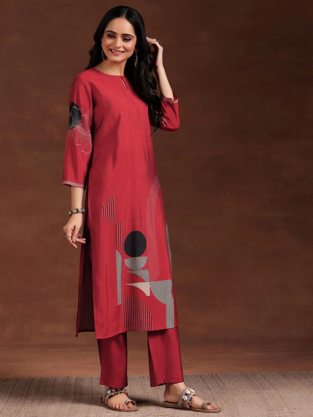 Maroon Printed Silk Blend Straight Suit With Dupatta
