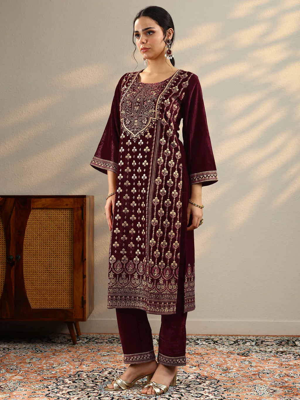 Combo Maroon Printed Velvet Straight Suit With Dupatta