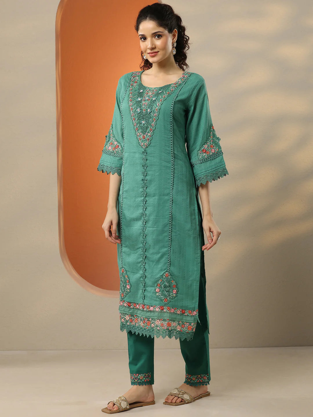 Green Combo Embroidered Cotton Straight Suit Set With Dupatta