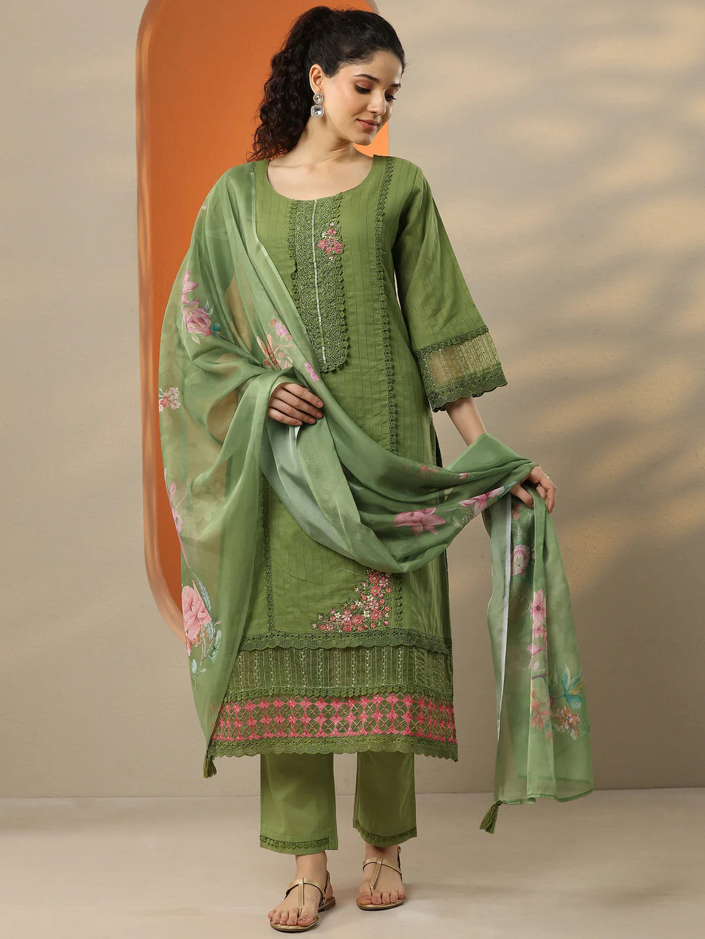 Green Combo Embroidered Cotton Straight Suit Set With Dupatta